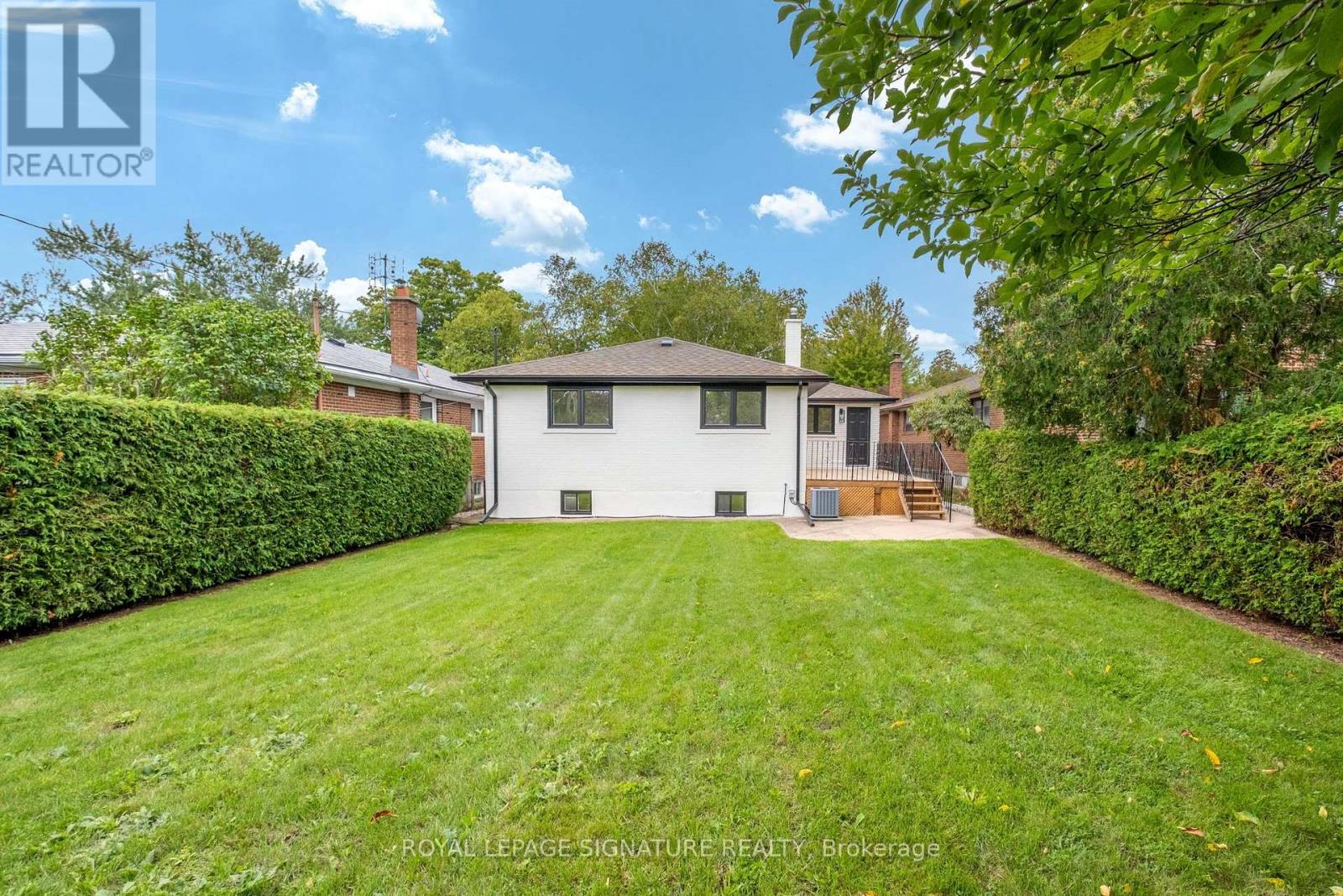 11 Brook Tree Crescent, Toronto, Ontario  M9P 1K8 - Photo 45 - W13812990