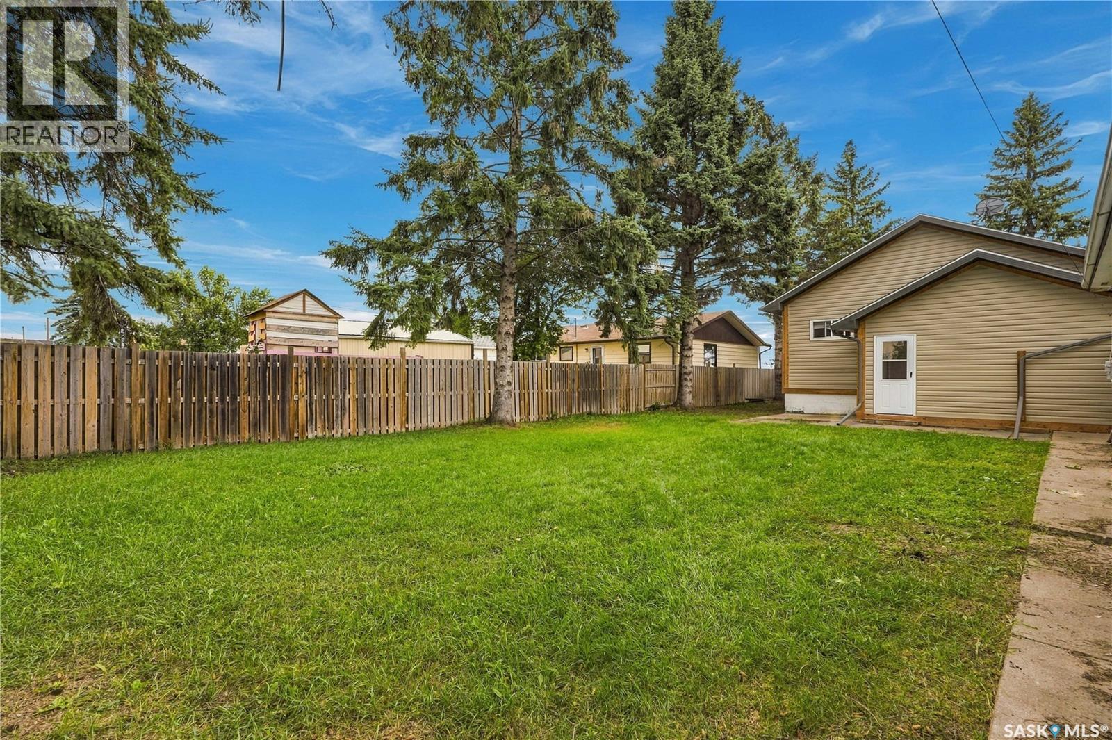 106 5th Avenue W, Blaine Lake, Saskatchewan  S0J 0J0 - Photo 40 - SK049069