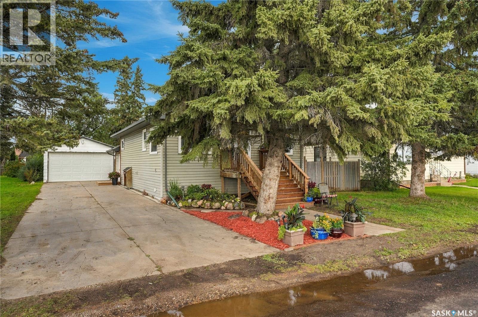 106 5th Avenue W, Blaine Lake, Saskatchewan  S0J 0J0 - Photo 47 - SK049069