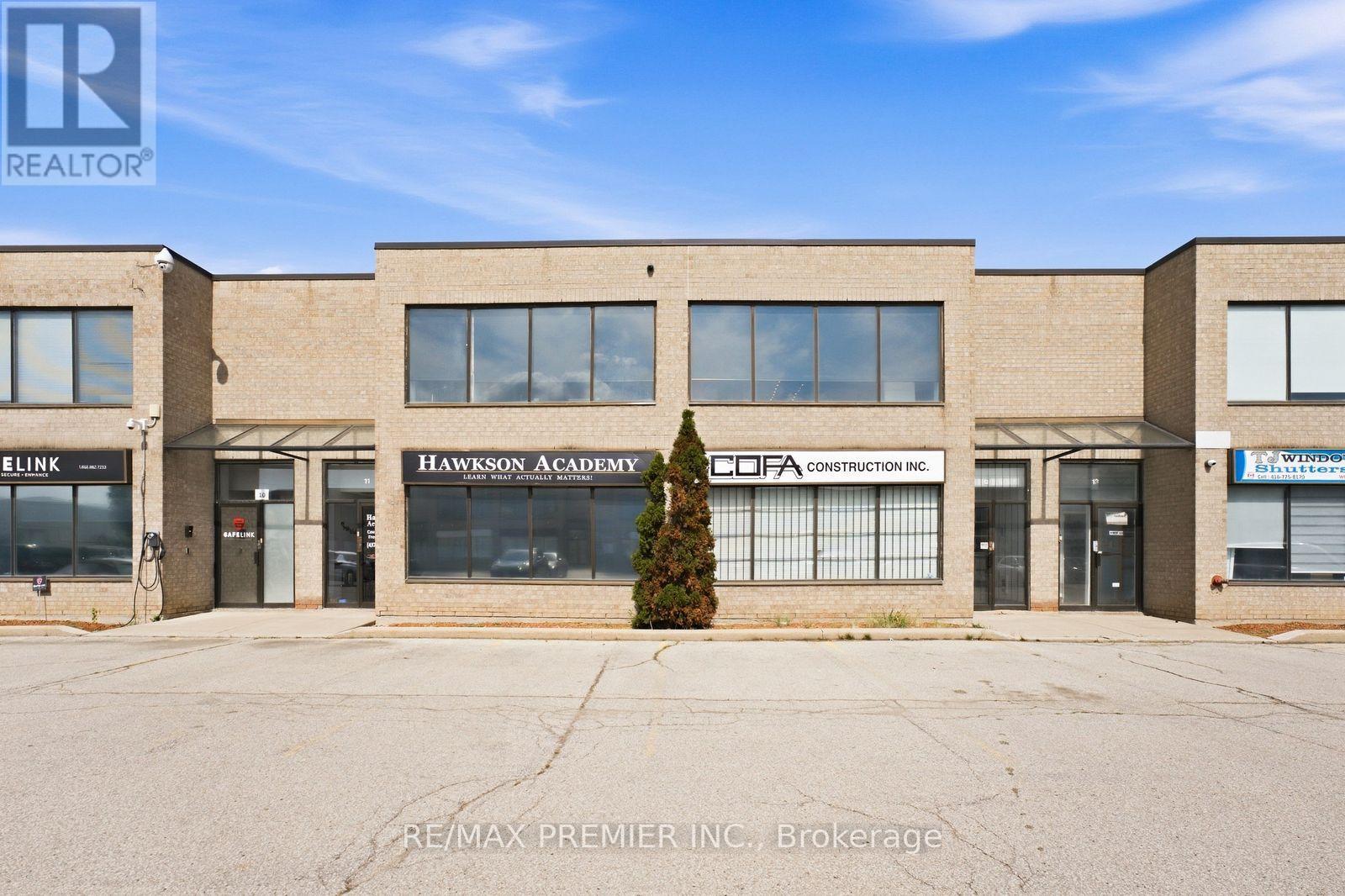 12 - 13 KENVIEW BOULEVARD, Brampton, Ontario