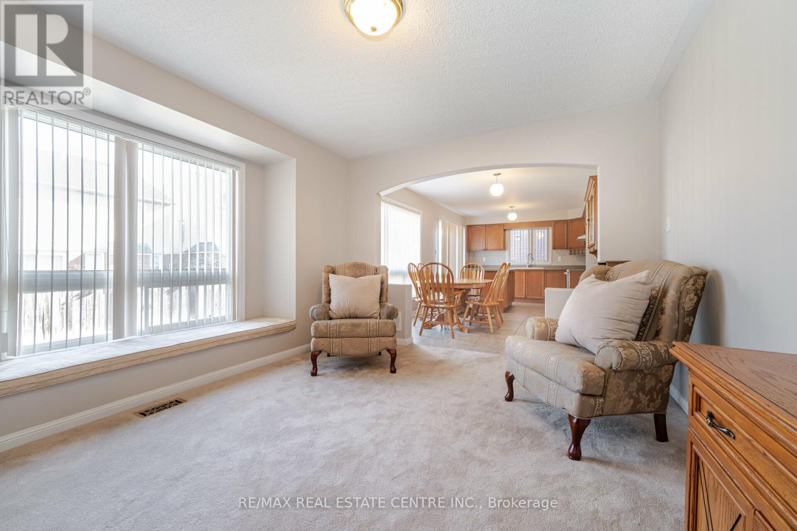 Upper - 15 Mendoza Drive, Brampton, Ontario  L7A 3M3 - Photo 16 - W13813042