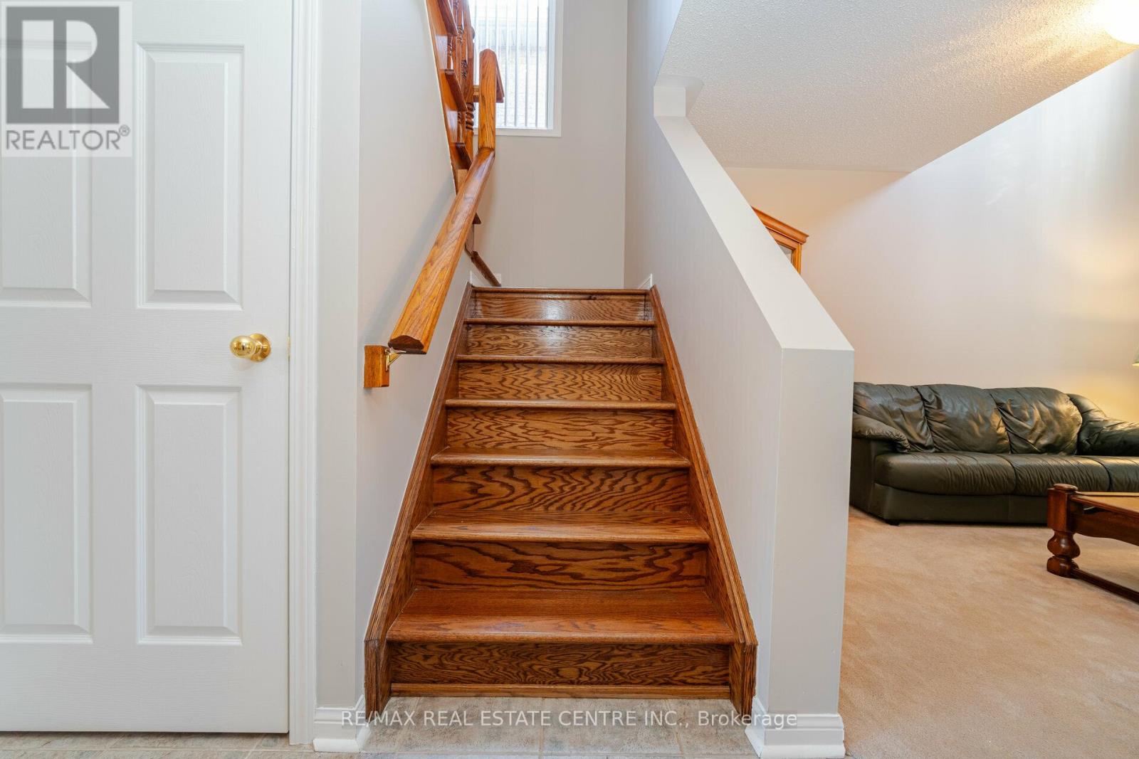 Upper - 15 Mendoza Drive, Brampton, Ontario  L7A 3M3 - Photo 20 - W13813042