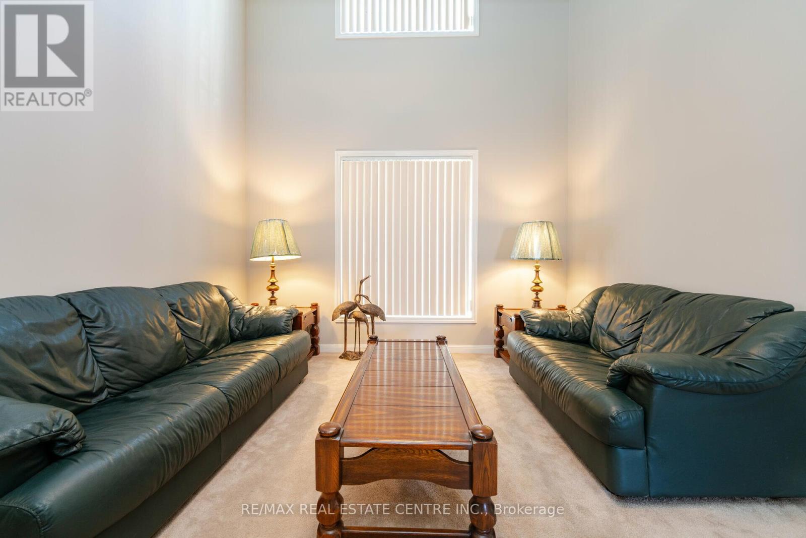 Upper - 15 Mendoza Drive, Brampton, Ontario  L7A 3M3 - Photo 8 - W13813042