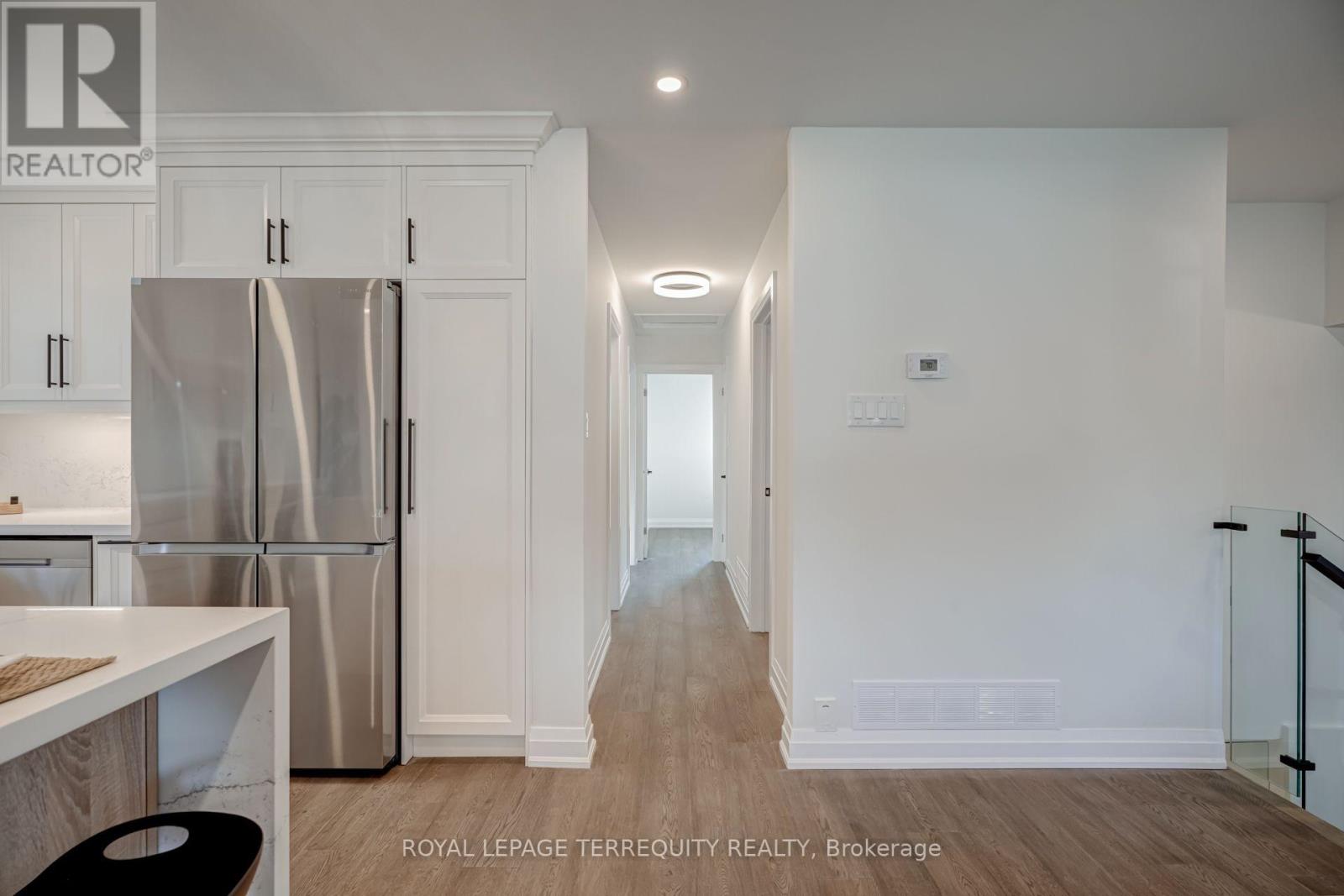 1280 Hart Crescent, Oakville, Ontario  L6H 2M5 - Photo 13 - W13813066