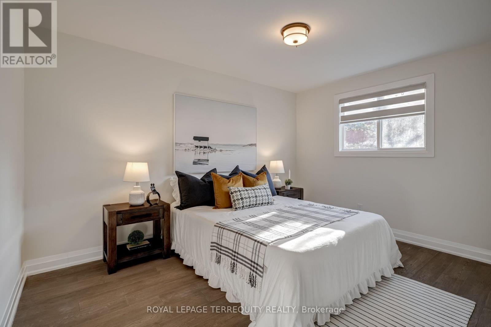1280 Hart Crescent, Oakville, Ontario  L6H 2M5 - Photo 15 - W13813066
