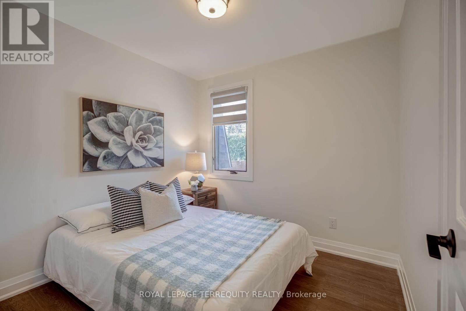 1280 Hart Crescent, Oakville, Ontario  L6H 2M5 - Photo 16 - W13813066