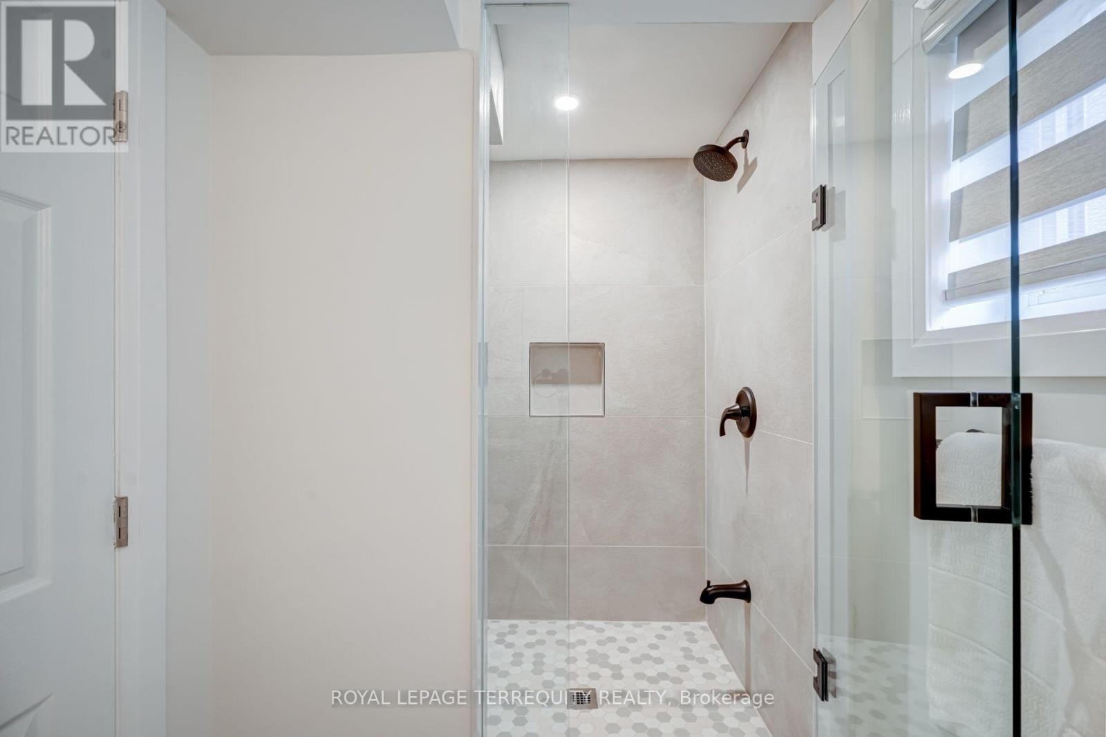 1280 Hart Crescent, Oakville, Ontario  L6H 2M5 - Photo 23 - W13813066