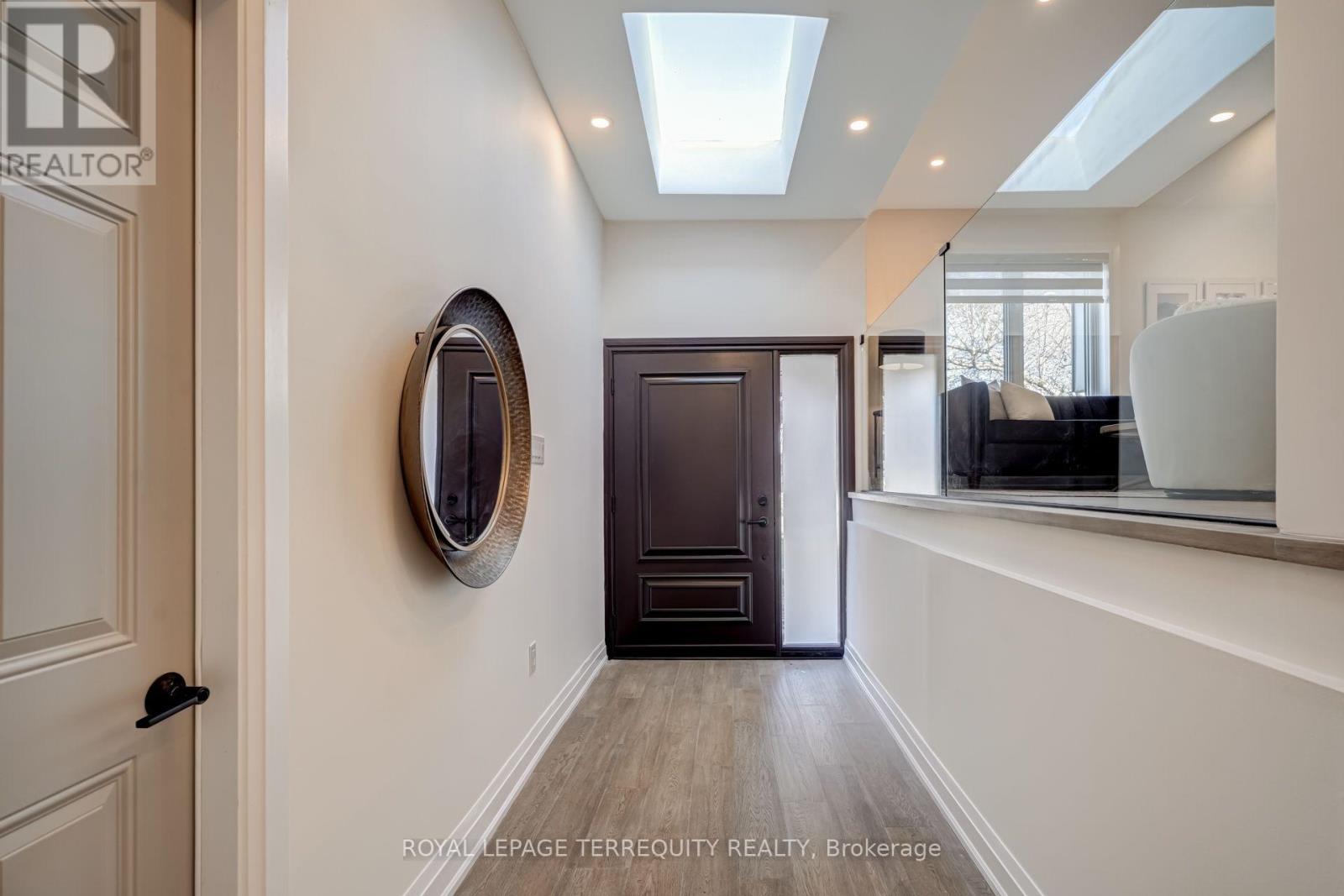1280 Hart Crescent, Oakville, Ontario  L6H 2M5 - Photo 6 - W13813066