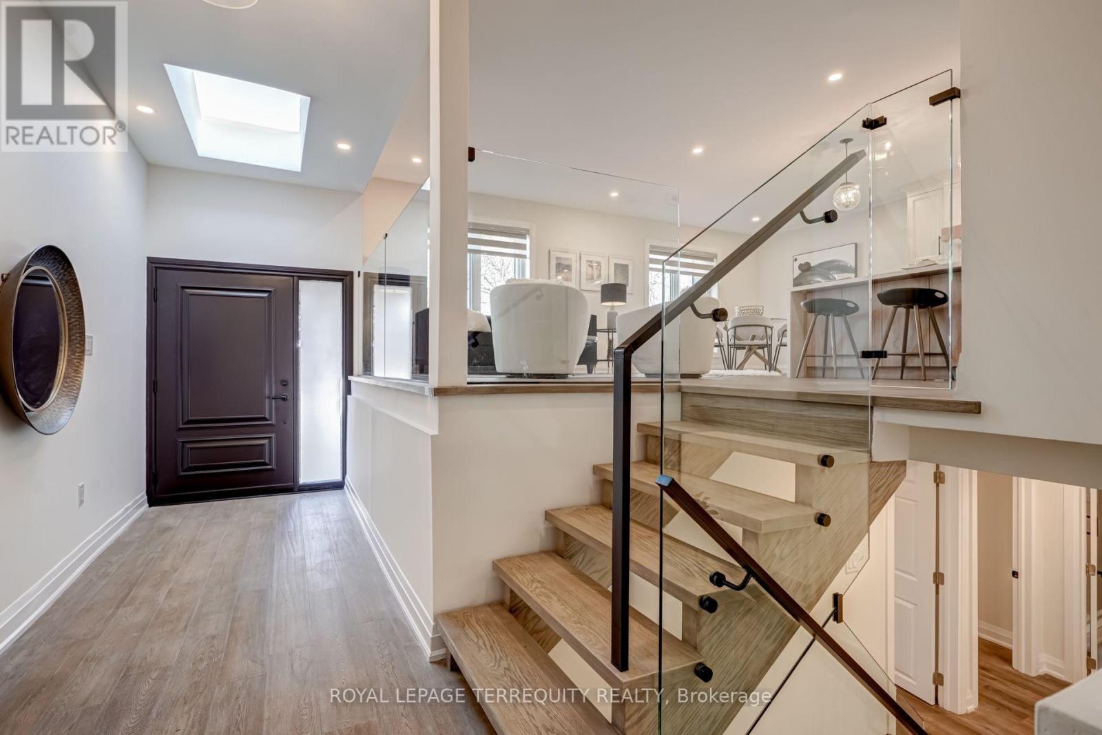 1280 Hart Crescent, Oakville, Ontario  L6H 2M5 - Photo 7 - W13813066