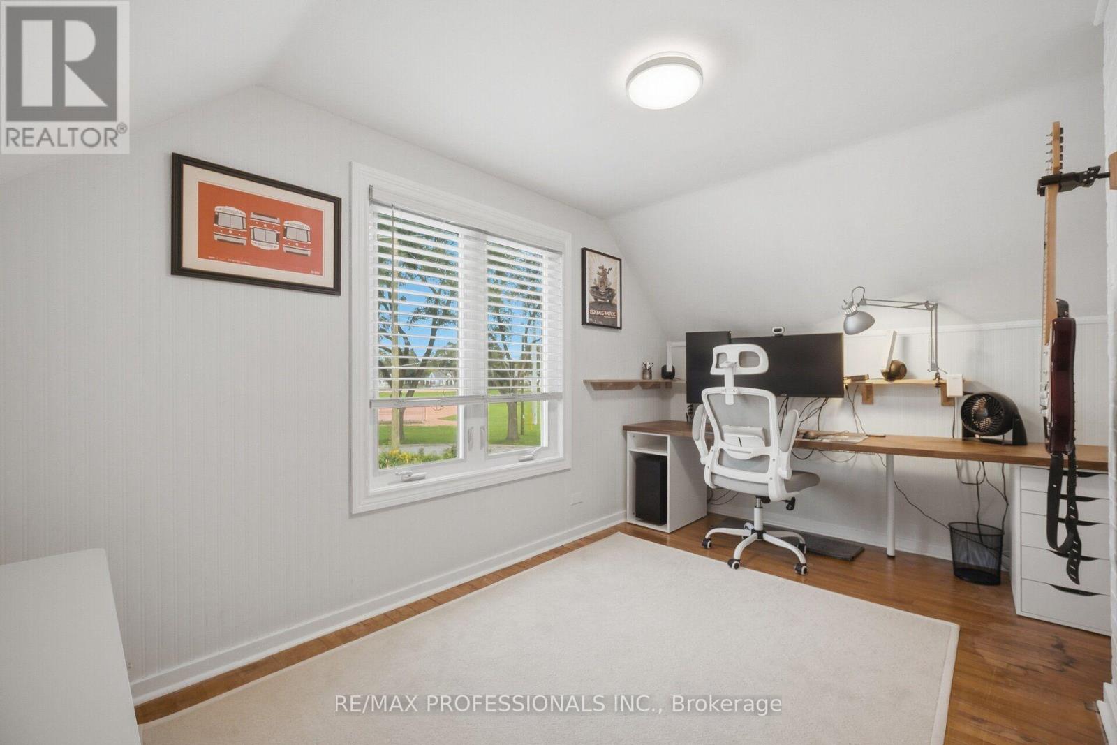 8 Smith Crescent, Toronto, Ontario  M8Z 3X5 - Photo 22 - W13813142