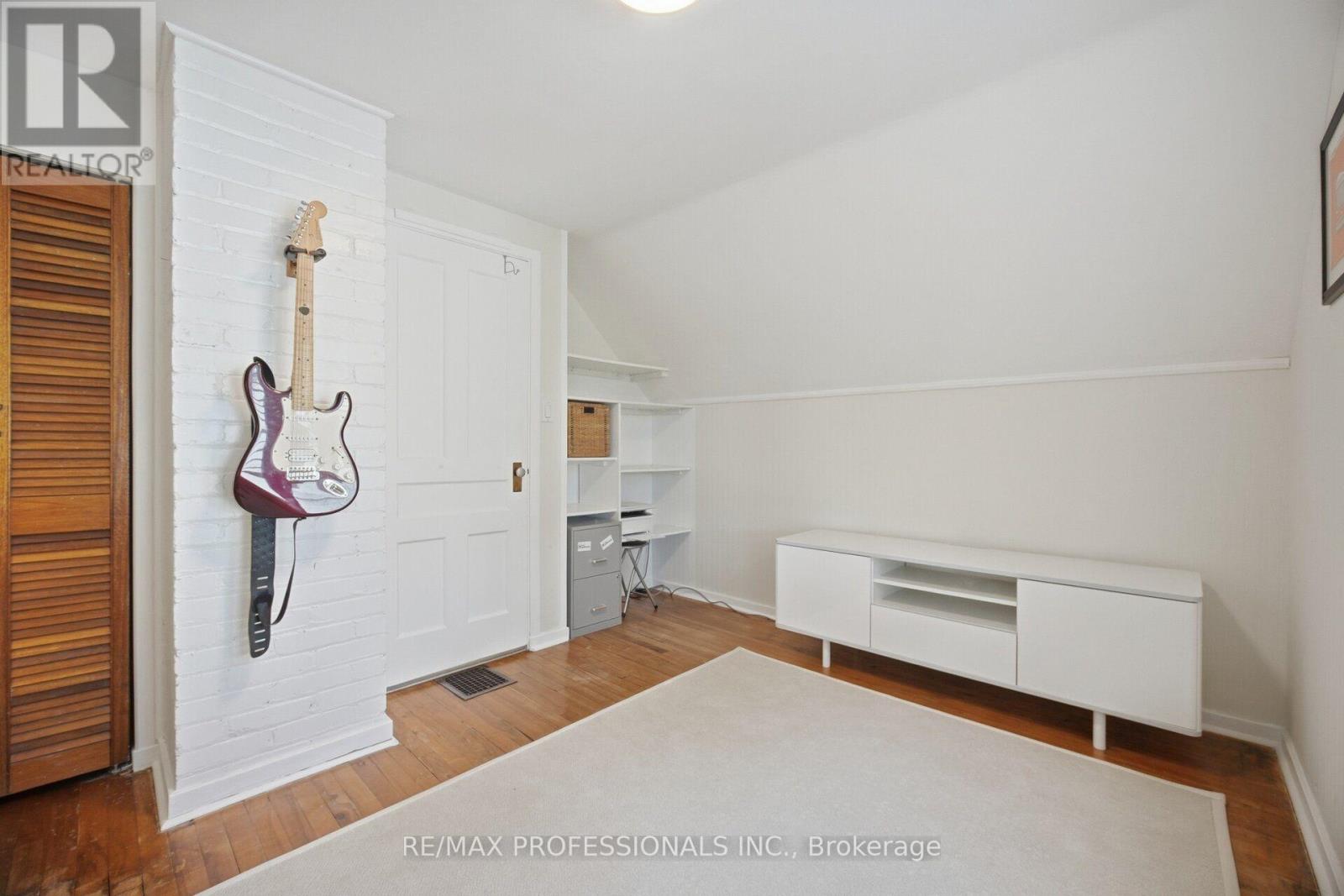 8 Smith Crescent, Toronto, Ontario  M8Z 3X5 - Photo 23 - W13813142