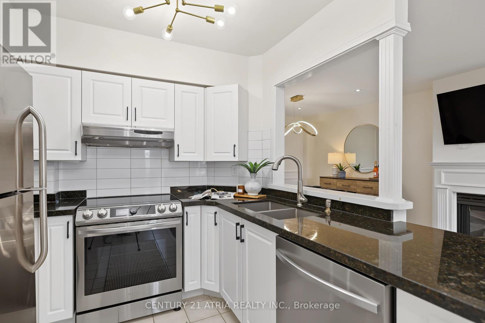 5 - 1241 Parkwest Place, Mississauga, Ontario  L5E 3J3 - Photo 9 - W13813156