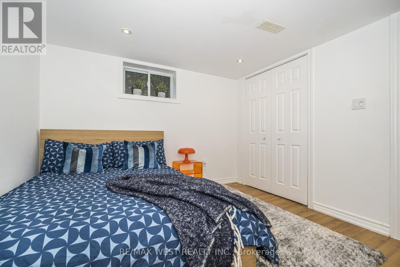 32 Pine Avenue N, Mississauga, Ontario  L5H 2P8 - Photo 20 - W13813252