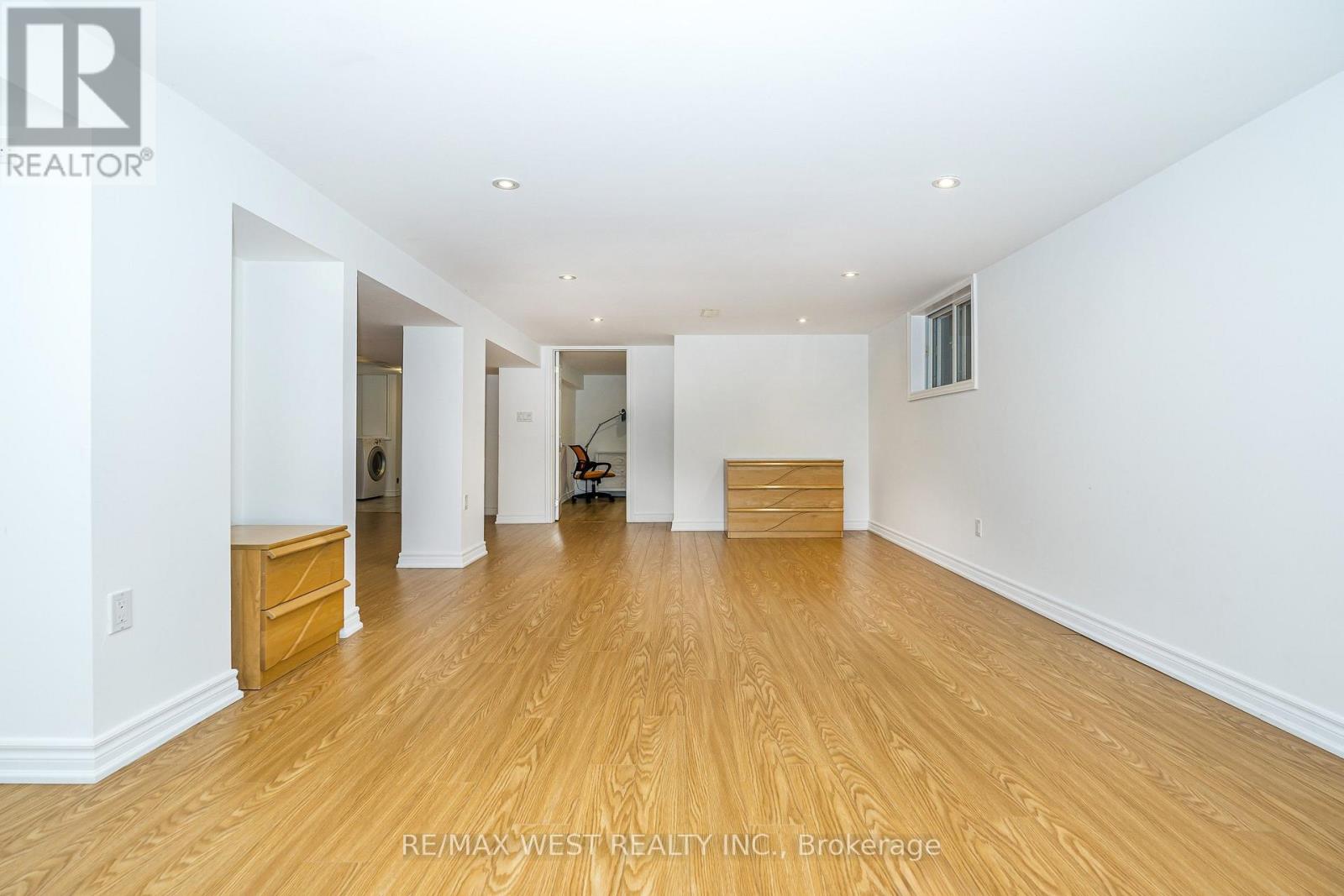 32 Pine Avenue N, Mississauga, Ontario  L5H 2P8 - Photo 24 - W13813252
