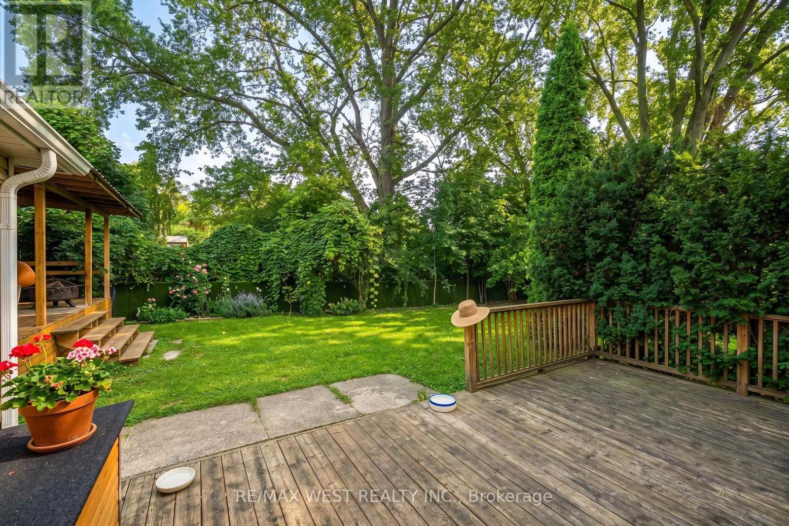 32 Pine Avenue N, Mississauga, Ontario  L5H 2P8 - Photo 28 - W13813252