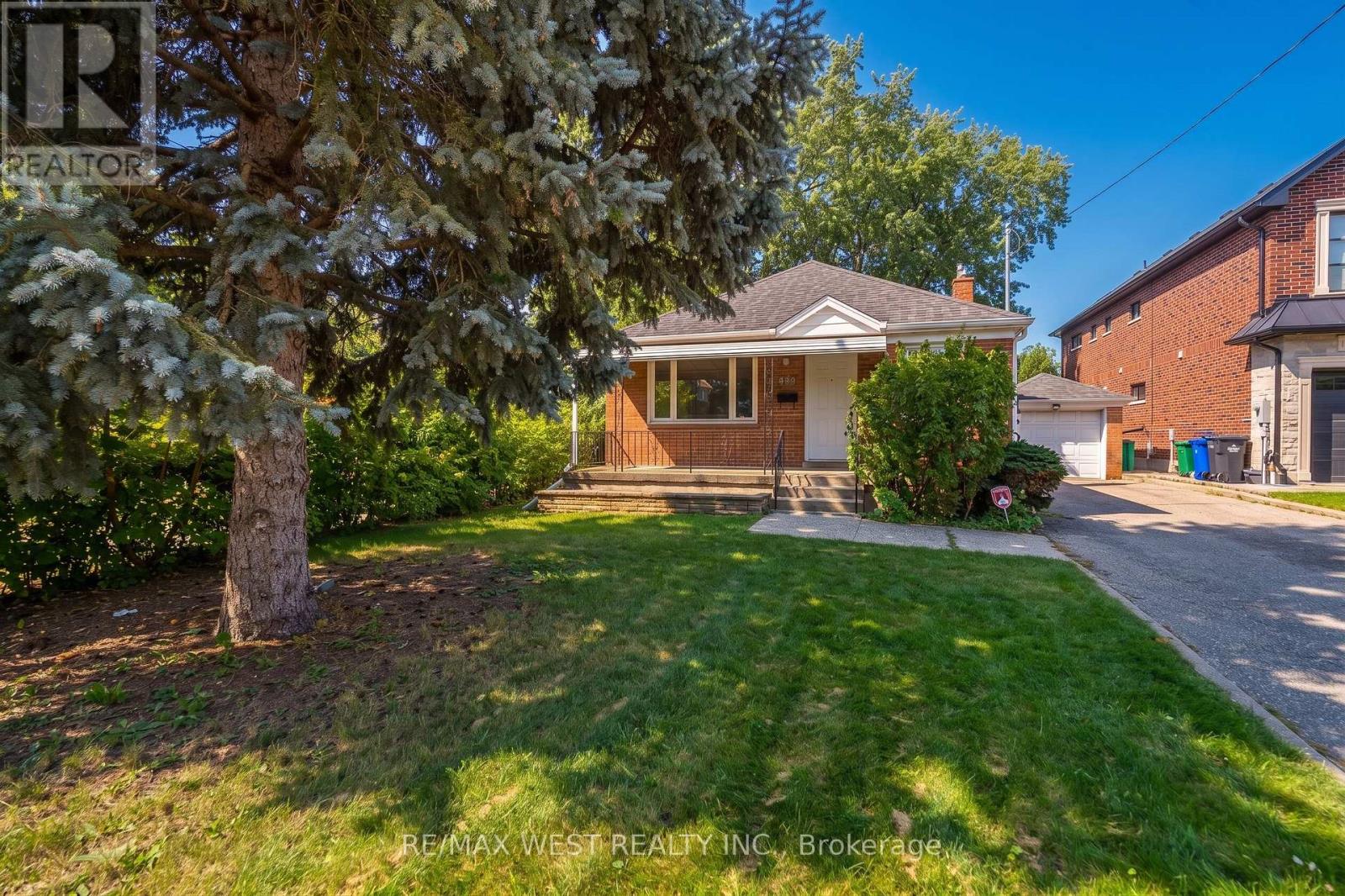 32 Pine Avenue N, Mississauga, Ontario  L5H 2P8 - Photo 32 - W13813252