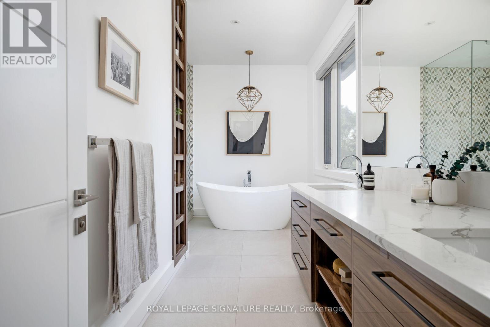 34 Edgecroft Road, Toronto, Ontario  M8Z 2B6 - Photo 26 - W13813332