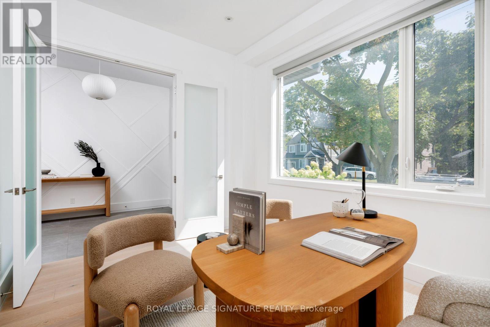 34 Edgecroft Road, Toronto, Ontario  M8Z 2B6 - Photo 5 - W13813332