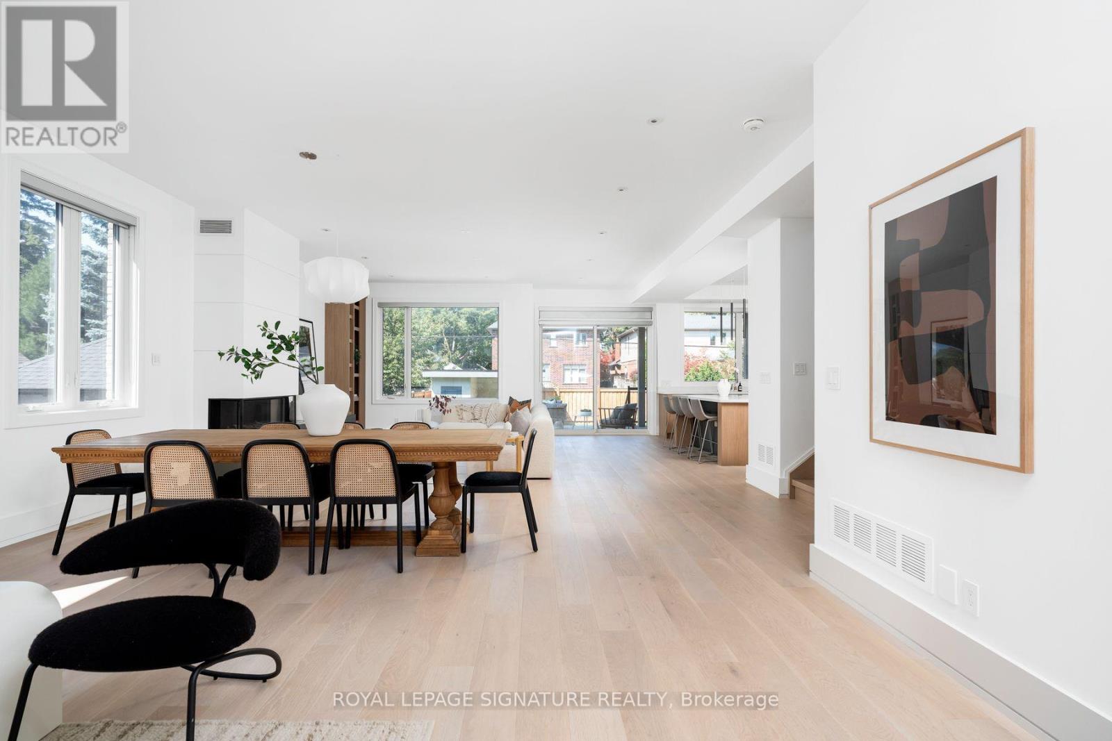 34 Edgecroft Road, Toronto, Ontario  M8Z 2B6 - Photo 9 - W13813332