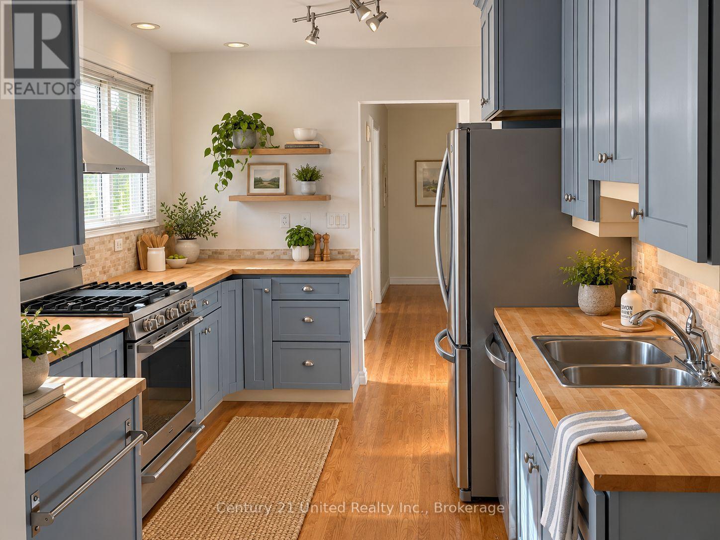 44 HAMILTON AVENUE photo 13