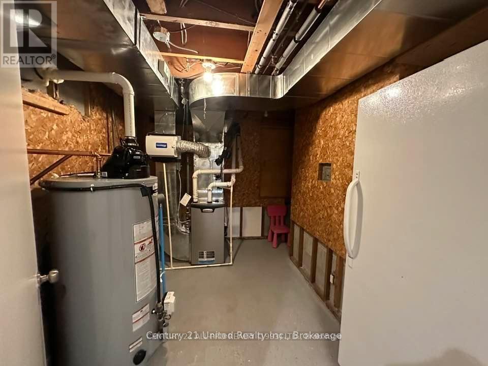 44 HAMILTON AVENUE photo 36