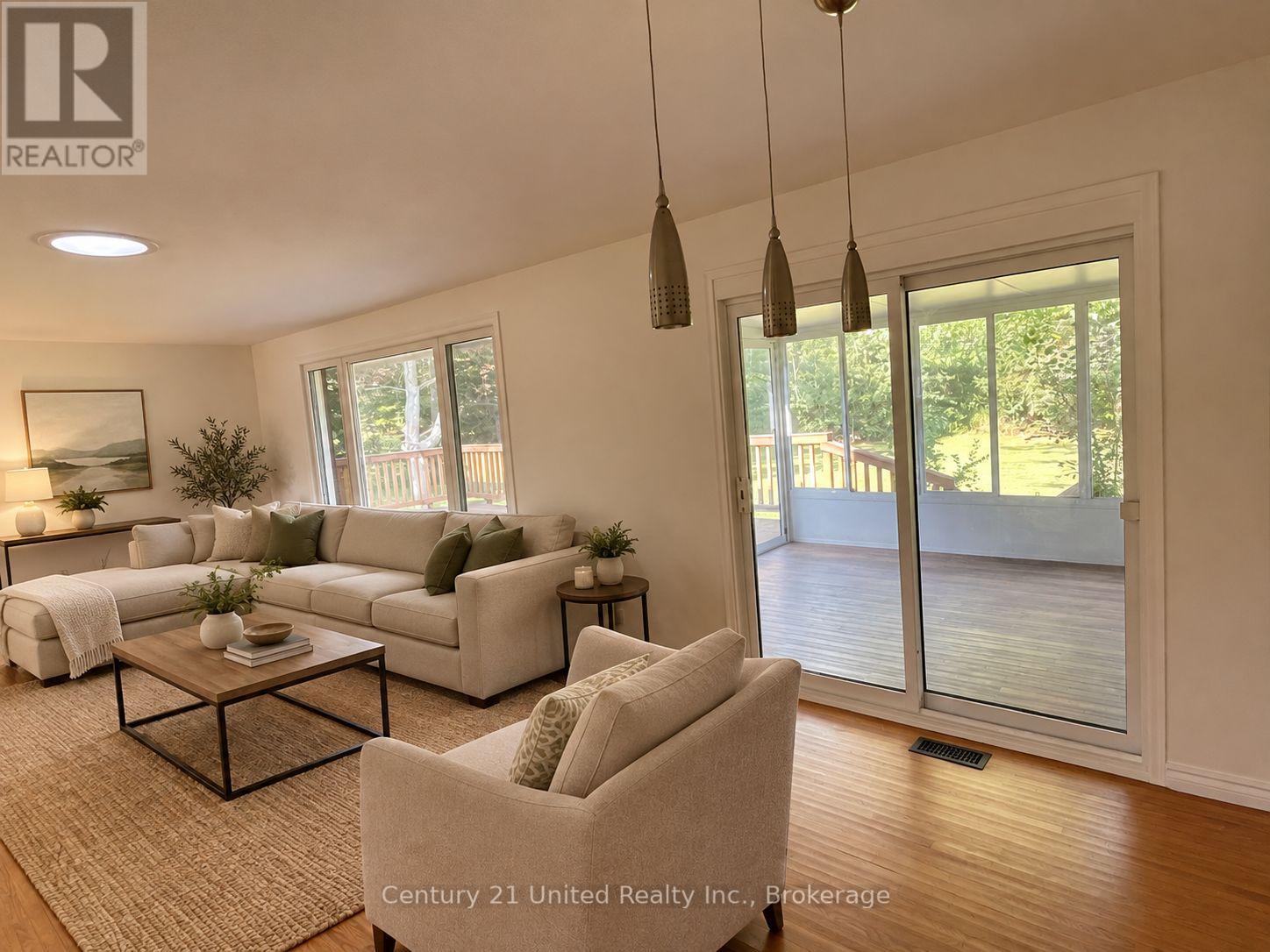 44 HAMILTON AVENUE photo 8