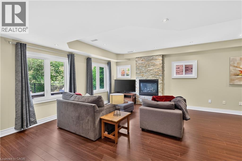 2269 Whitworth Drive, Oakville, Ontario  L6M 0B5 - Photo 32 - 40865285