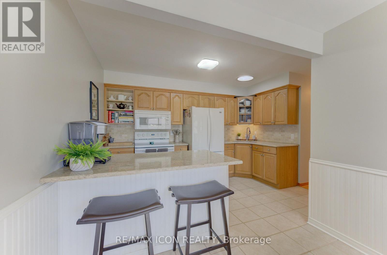 31 Grosbeak Road, Woolwich, Ontario  N3B 1V8 - Photo 10 - X13813056