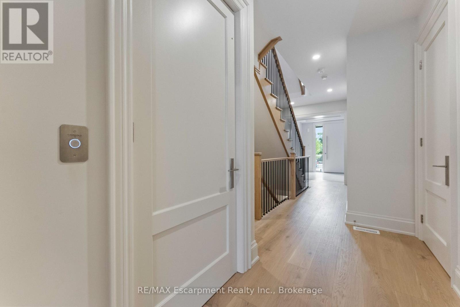 335 Helen Lawson Lane, Oakville, Ontario  L6J 0G3 - Photo 31 - W13812244