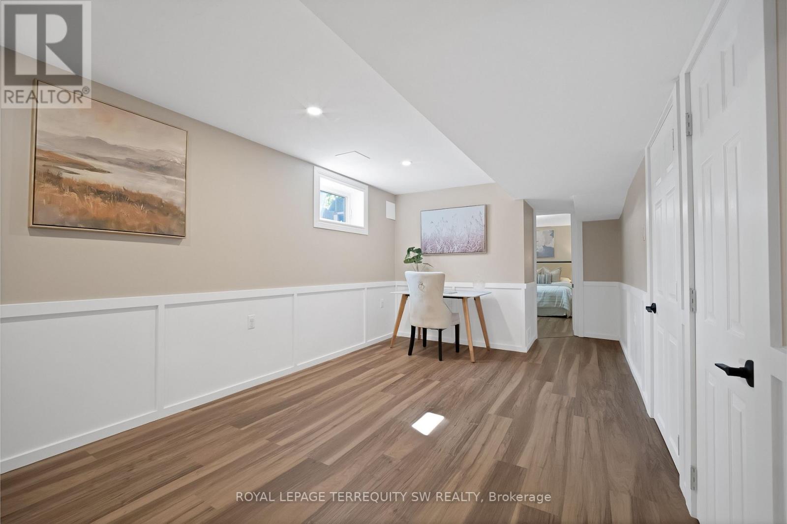 2249 WILLARD AVENUE photo 30