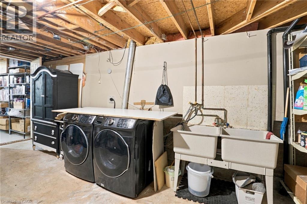 42 Lasila Court, Hamilton, Ontario  L9C 7B6 - Photo 40 - 40864763