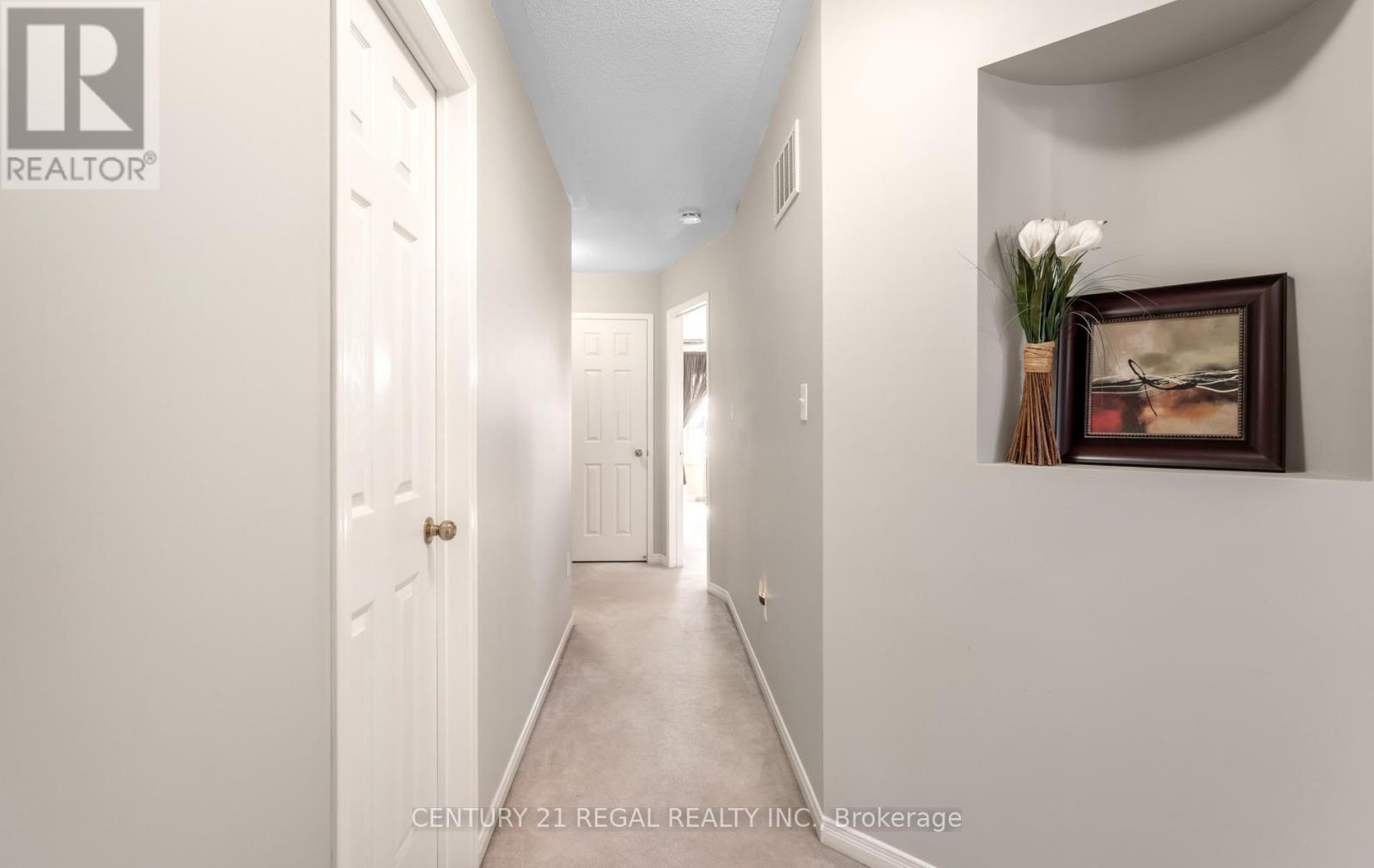 347 Aspendale Crescent, Mississauga, Ontario  L5W 0E7 - Photo 14 - W13779964