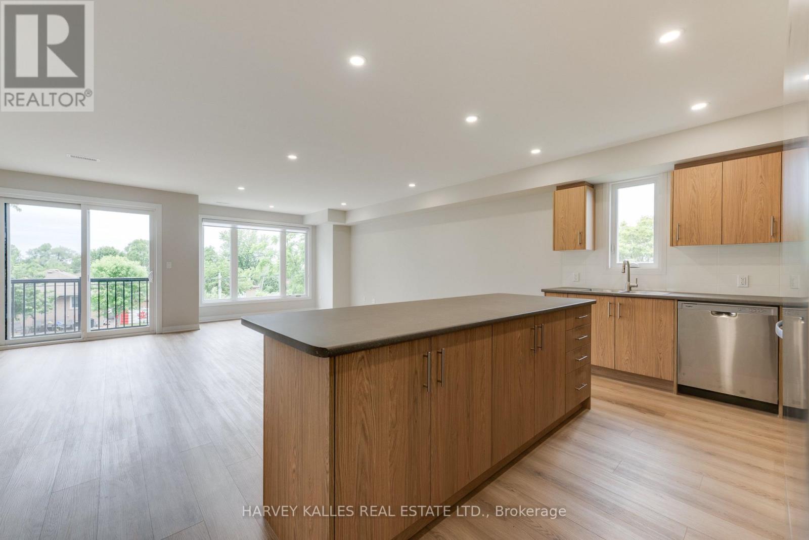 2 - 165 Spalding Road, Toronto, Ontario  M3K 1K3 - Photo 3 - W13576862