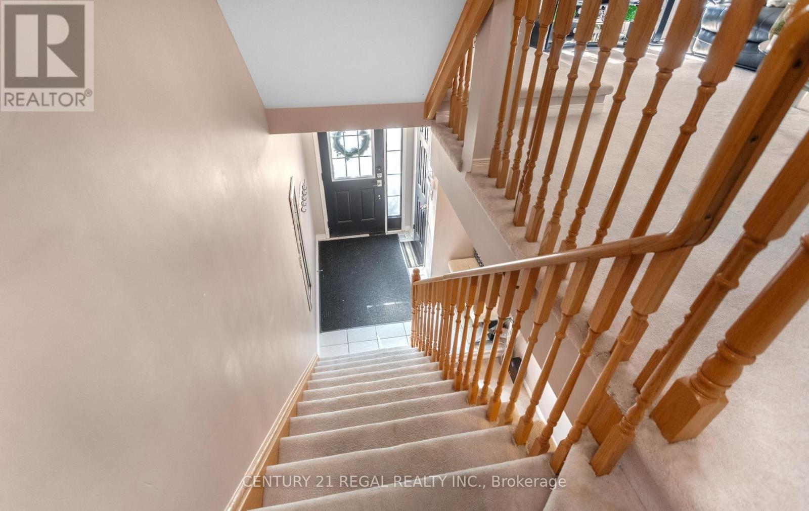 347 Aspendale Crescent, Mississauga, Ontario  L5W 0E7 - Photo 4 - W13779964