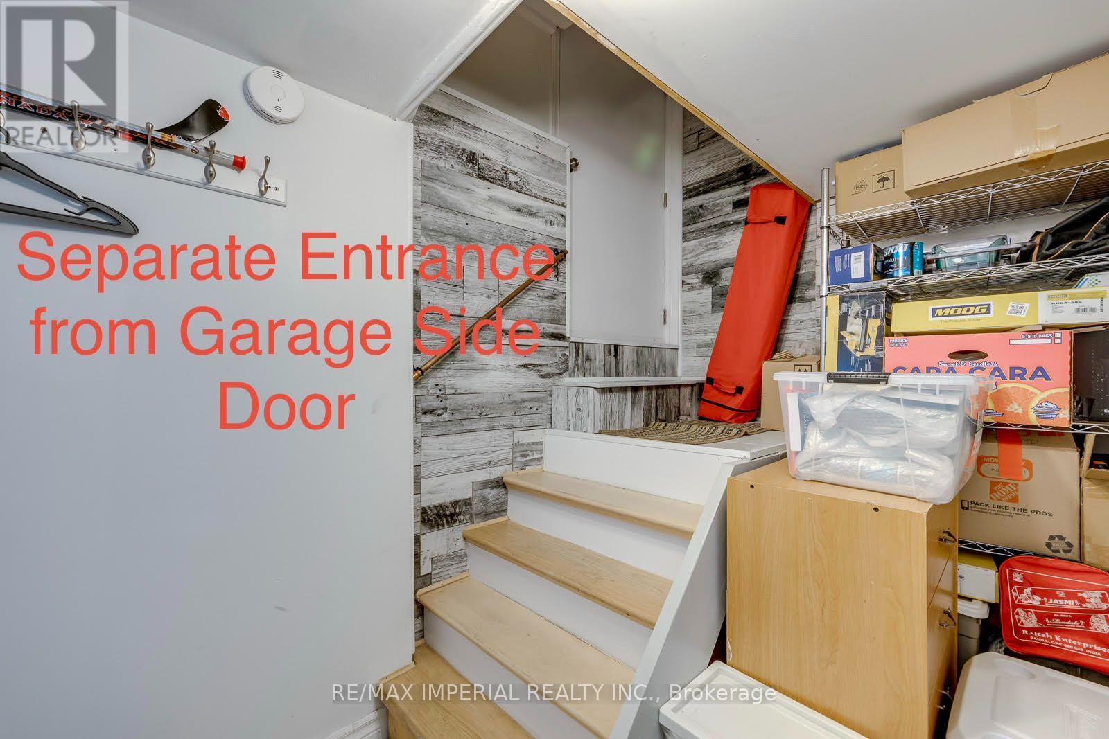 301 Kingsbridge Garden Circle, Mississauga, Ontario  L5R 1L2 - Photo 45 - W13813162
