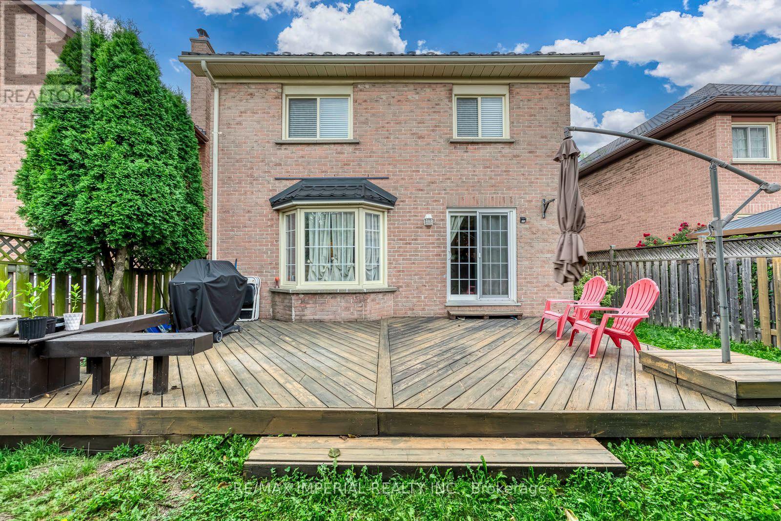 301 Kingsbridge Garden Circle, Mississauga, Ontario  L5R 1L2 - Photo 50 - W13813162