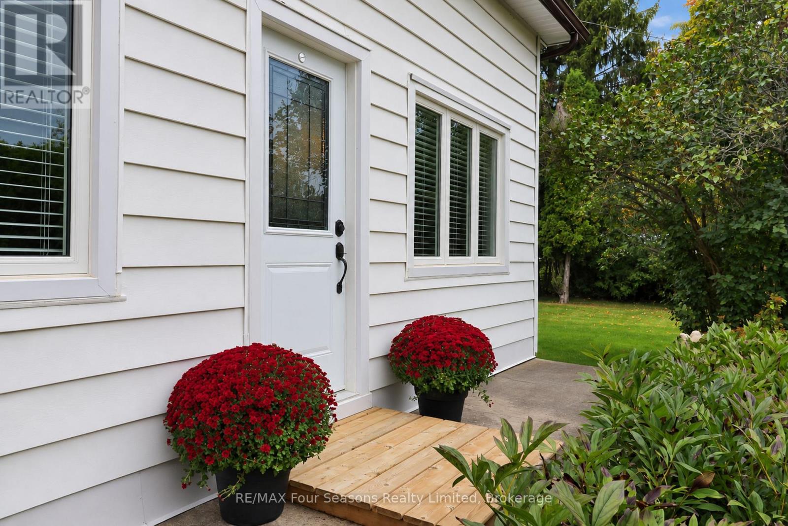 12 Lavender Hill Road, Clearview, Ontario  L0M 1G0 - Photo 29 - S13809800