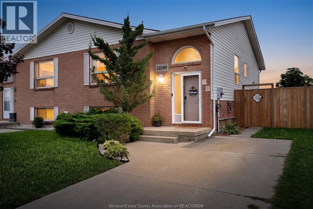 12589 HORWOOD CRESCENT, Tecumseh, Ontario