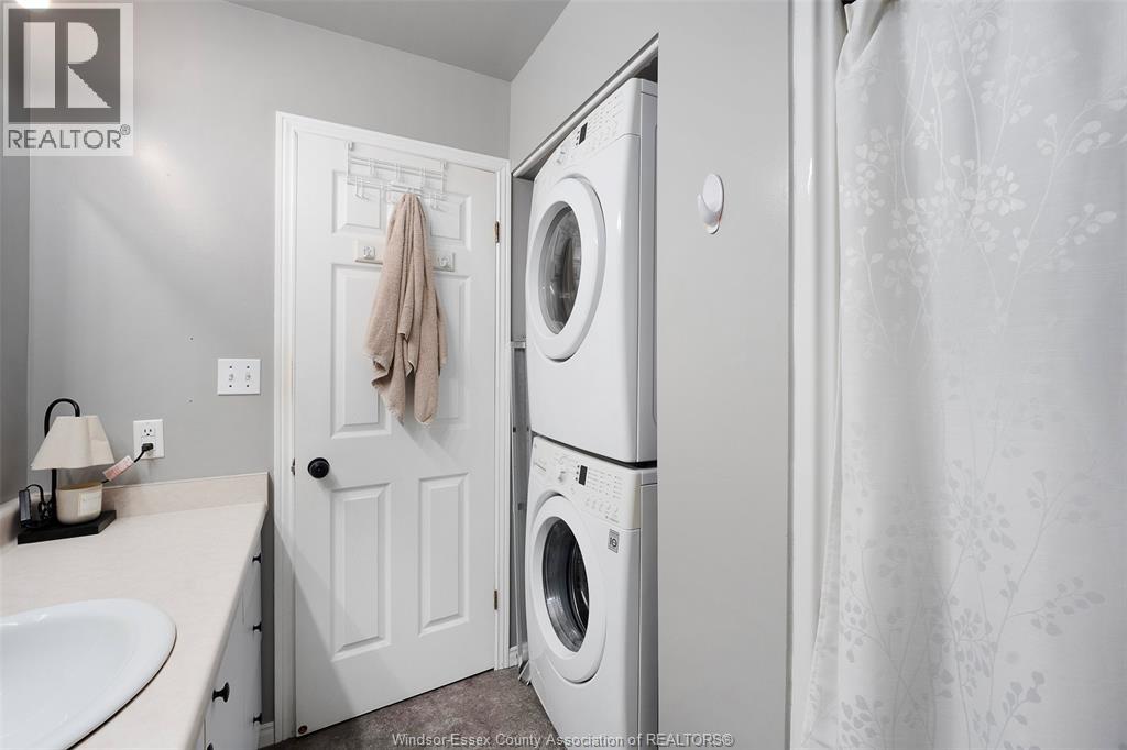 12589 Horwood Crescent, Tecumseh, Ontario  N8N 4T7 - Photo 15 - 26023237