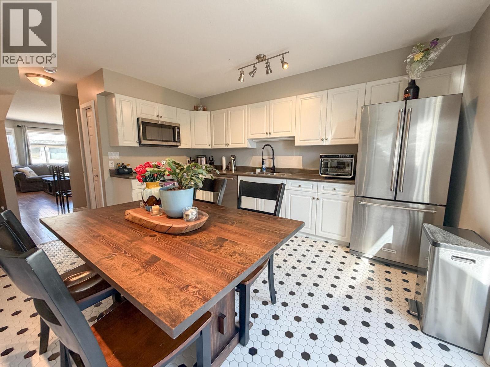 200 Black Forest Trail Unit# 504, Invermere, British Columbia  V0A 1K2 - Photo 10 - 10401464