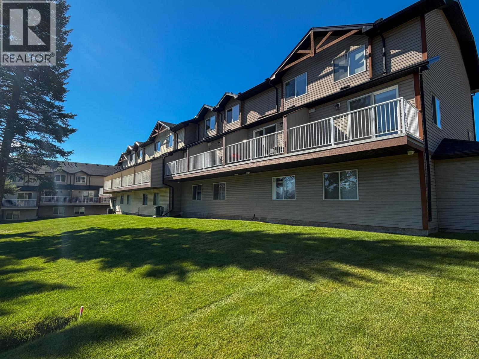 200 Black Forest Trail Unit# 504, Invermere, British Columbia  V0A 1K2 - Photo 5 - 10401464