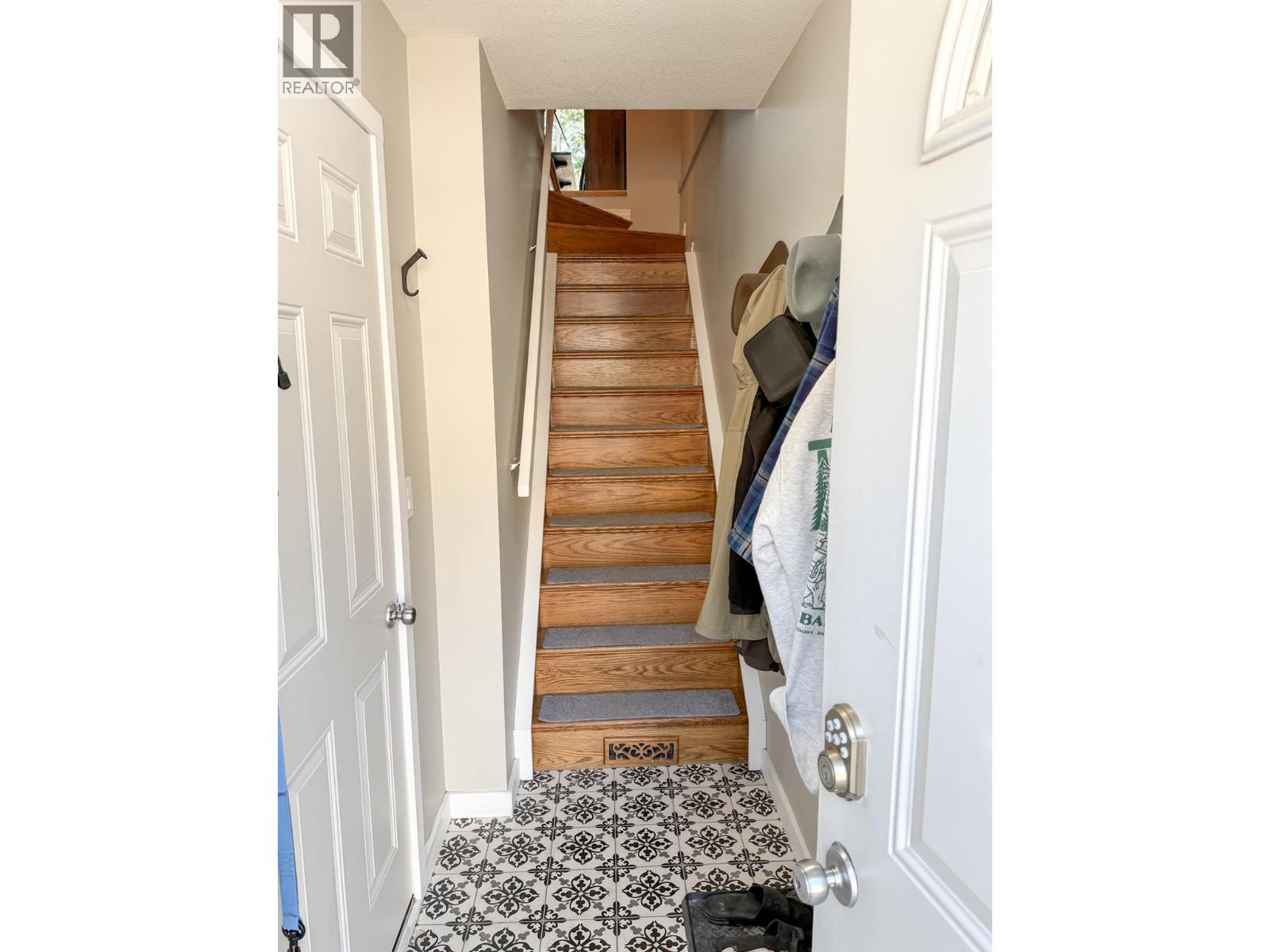 200 Black Forest Trail Unit# 504, Invermere, British Columbia  V0A 1K2 - Photo 8 - 10401464
