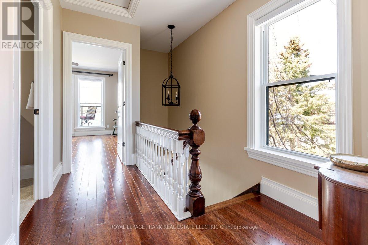 97 Crescent Street, Peterborough, Ontario K9J 2G3 - Photo 30 - X13813394