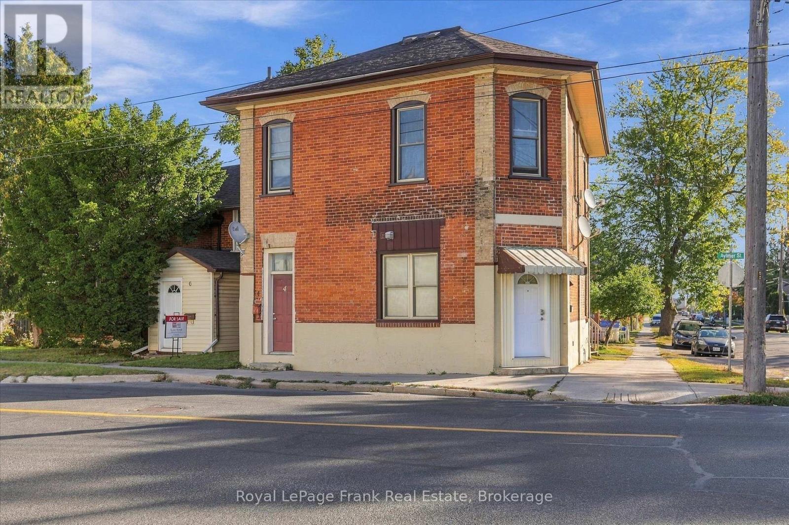226 Lake Street, Peterborough (Town Ward 3), Ontario  K9J 3J1 - Photo 3 - X13813468