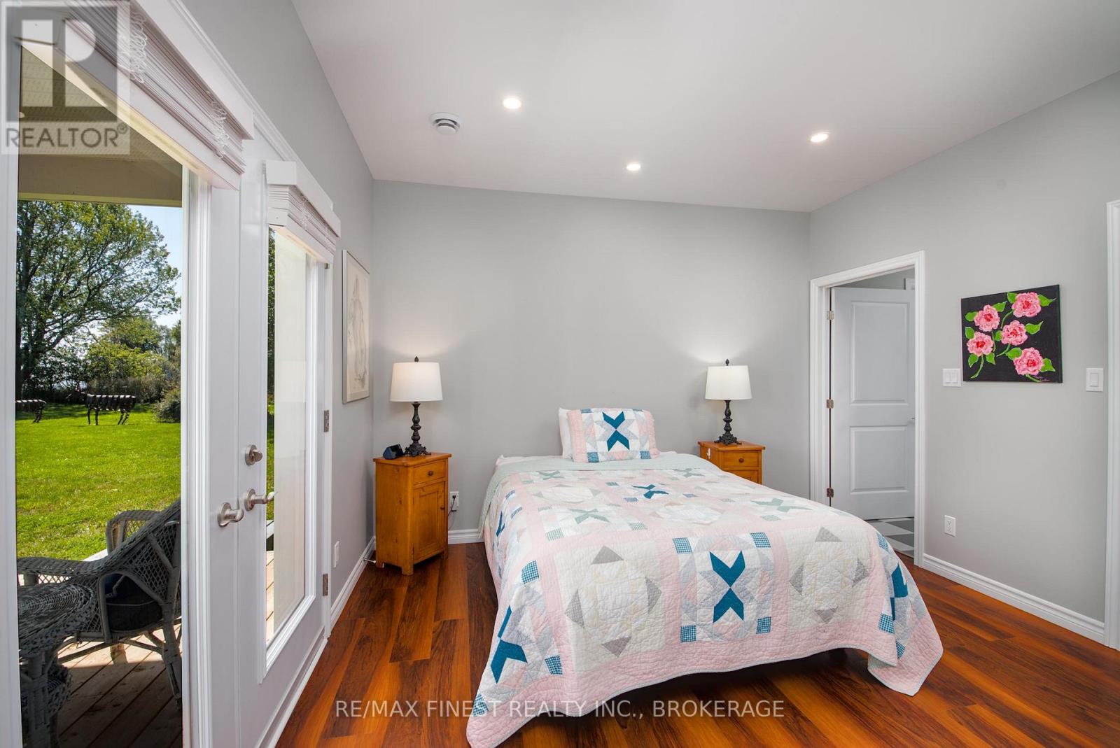 3850 South Shore Road, Loyalist, Ontario  K0H 2S0 - Photo 16 - X13813522