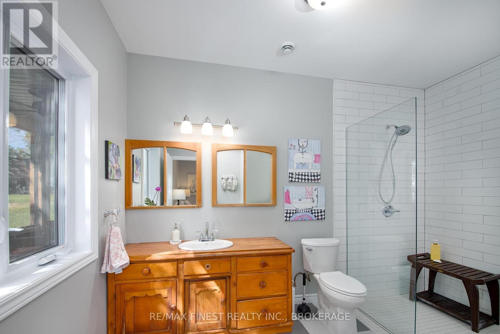 3850 South Shore Road, Loyalist, Ontario  K0H 2S0 - Photo 18 - X13813522