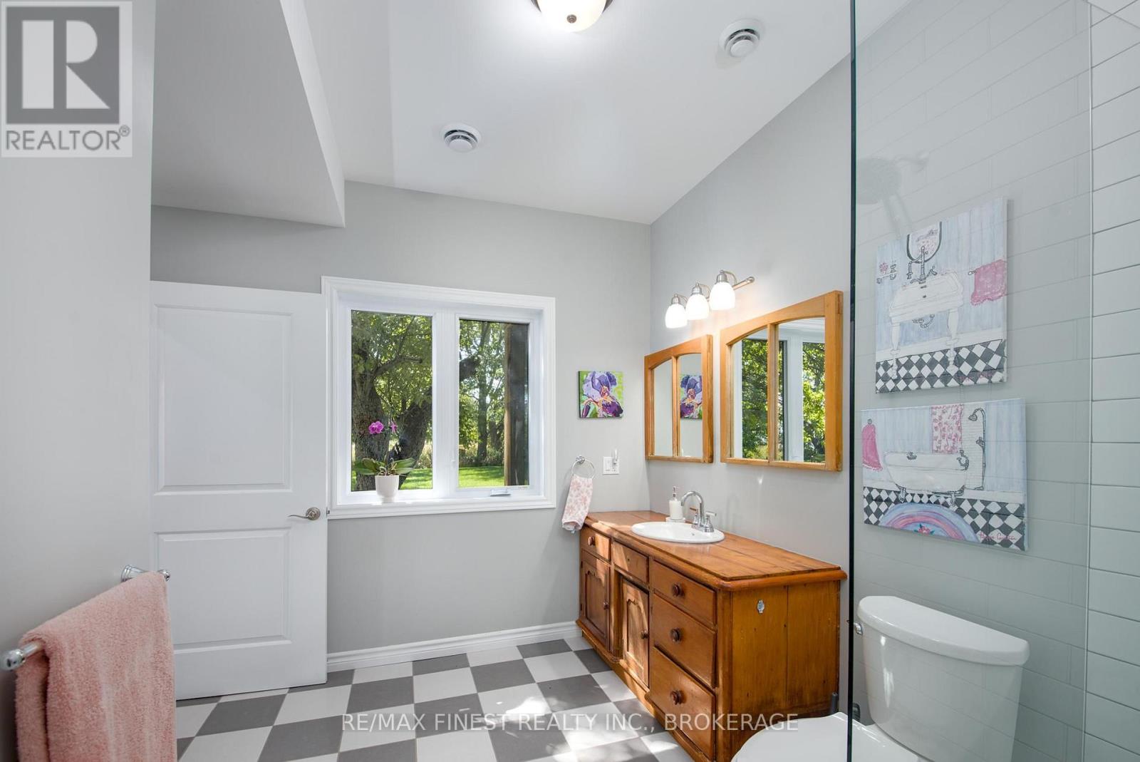 3850 South Shore Road, Loyalist, Ontario  K0H 2S0 - Photo 19 - X13813522