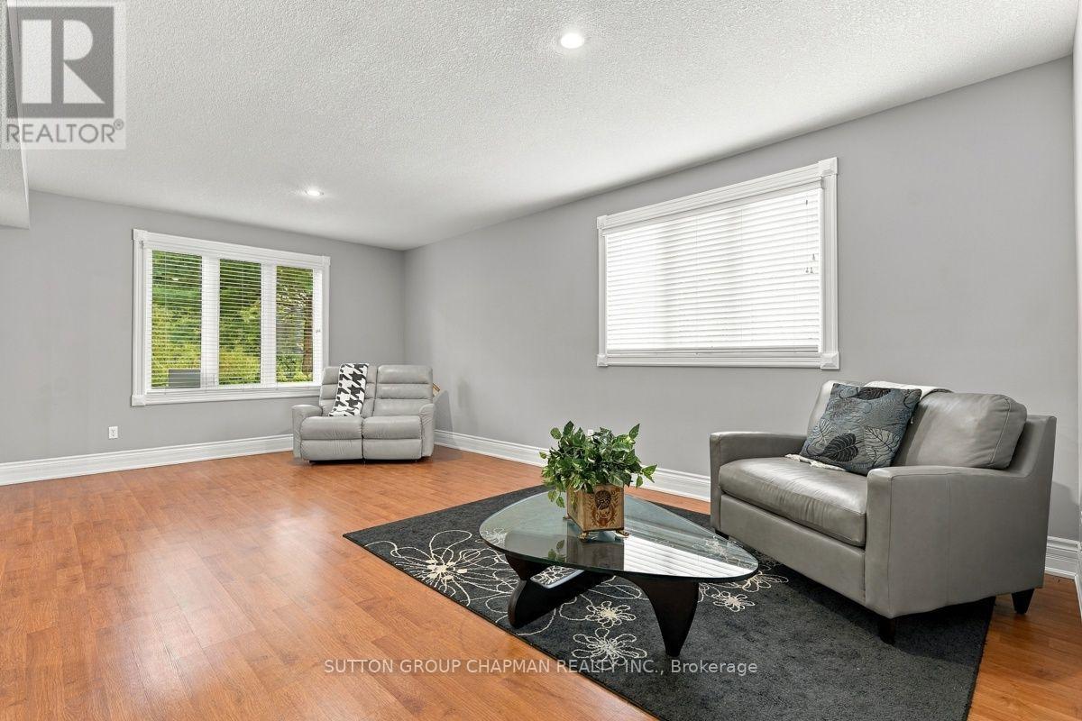 1802 Riverbend Road, London South, Ontario  N6K 0A4 - Photo 34 - X13813416