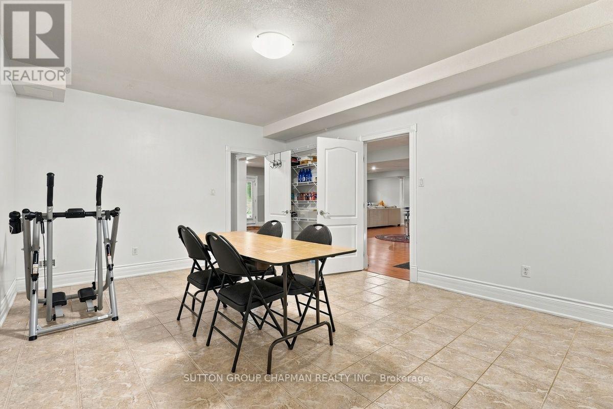 1802 Riverbend Road, London South, Ontario  N6K 0A4 - Photo 38 - X13813416