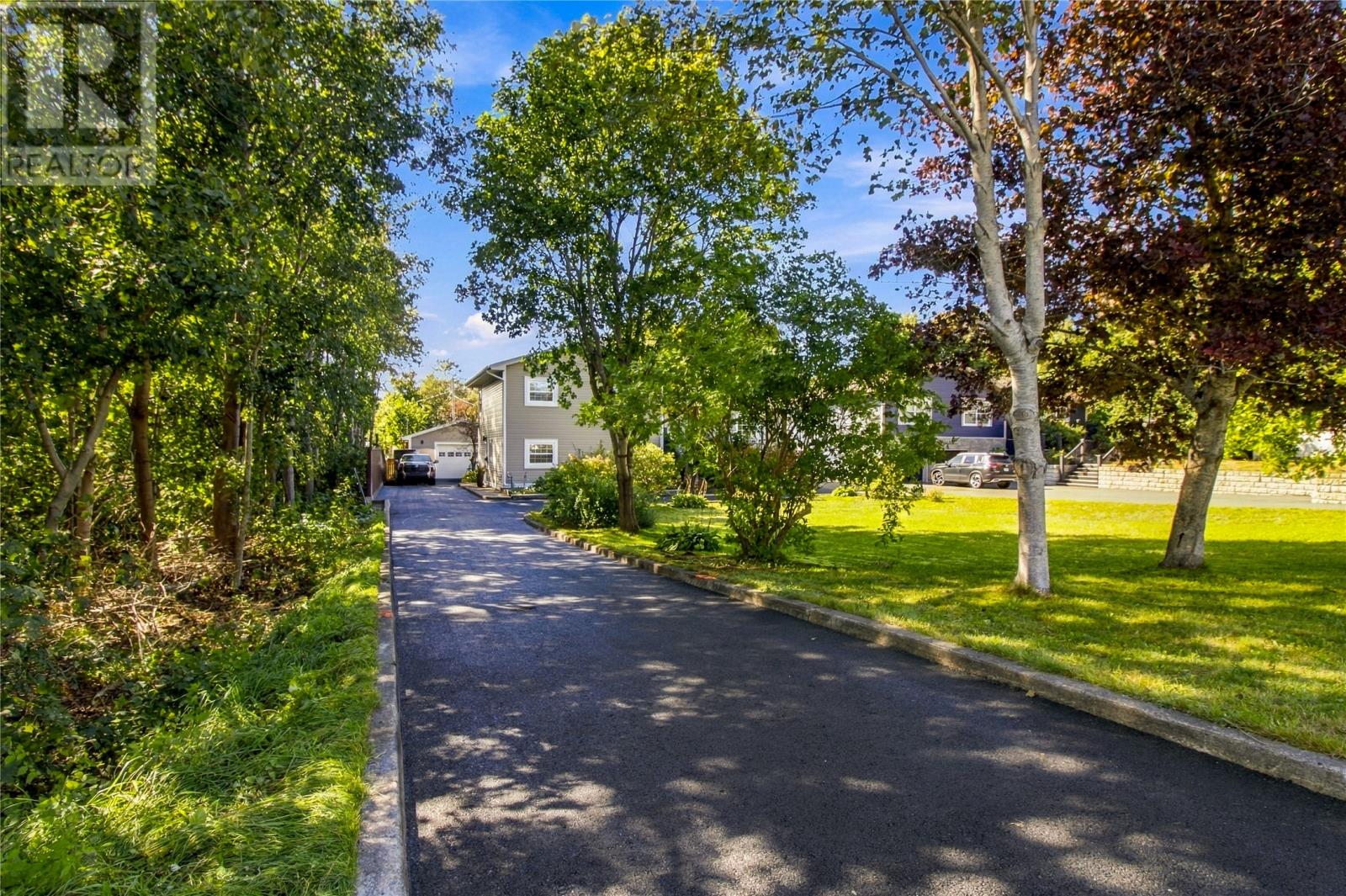 12 Brookfield Road, St. John's — photo 3